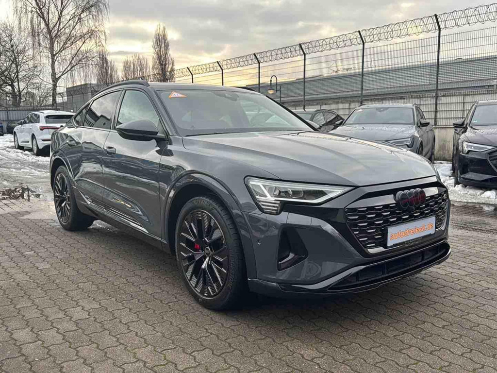 Audi Q8 e-tron