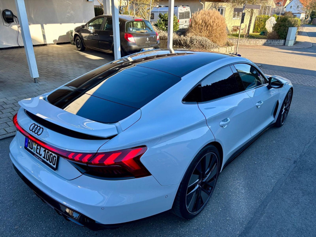 Audi e-tron GT