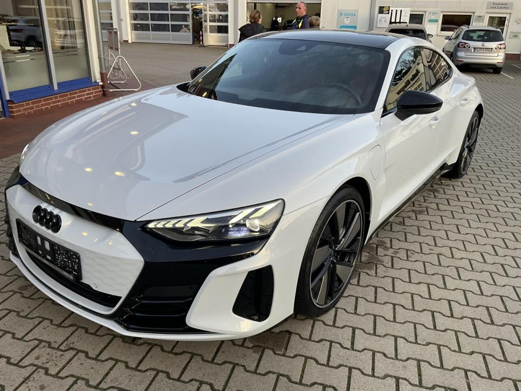 Audi e-tron GT