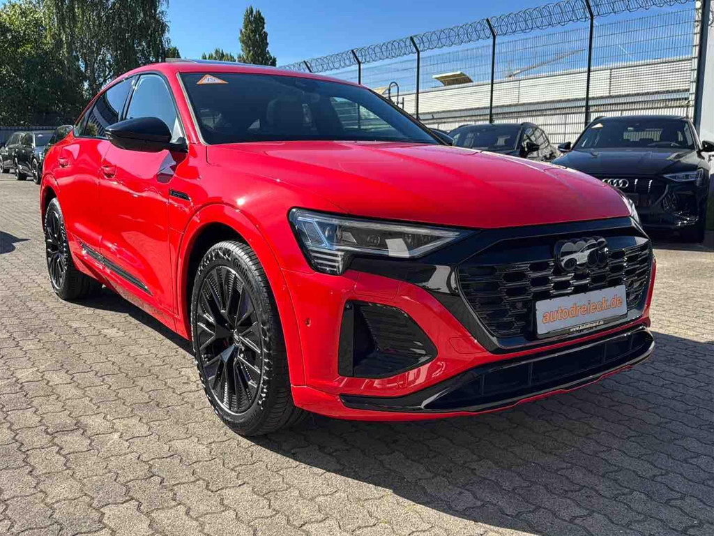 Audi Q8 e-tron