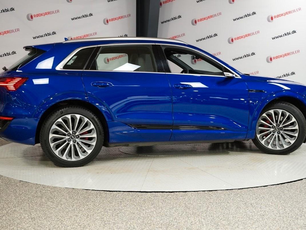 Audi Q8 e-tron