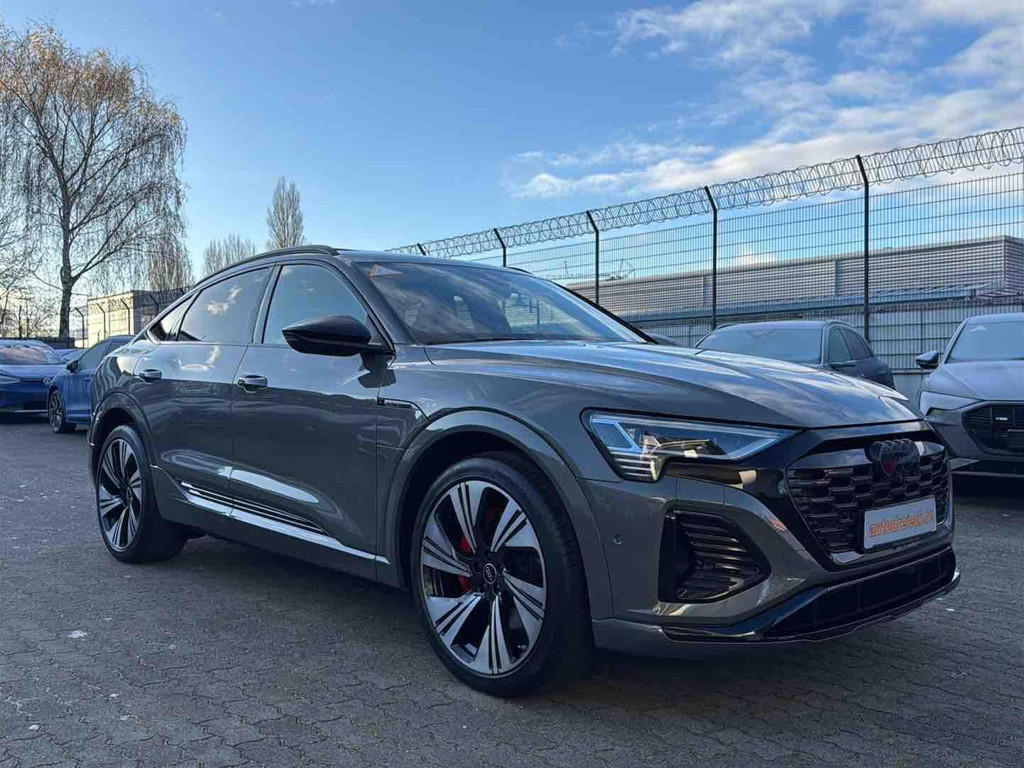 Audi Q8 e-tron