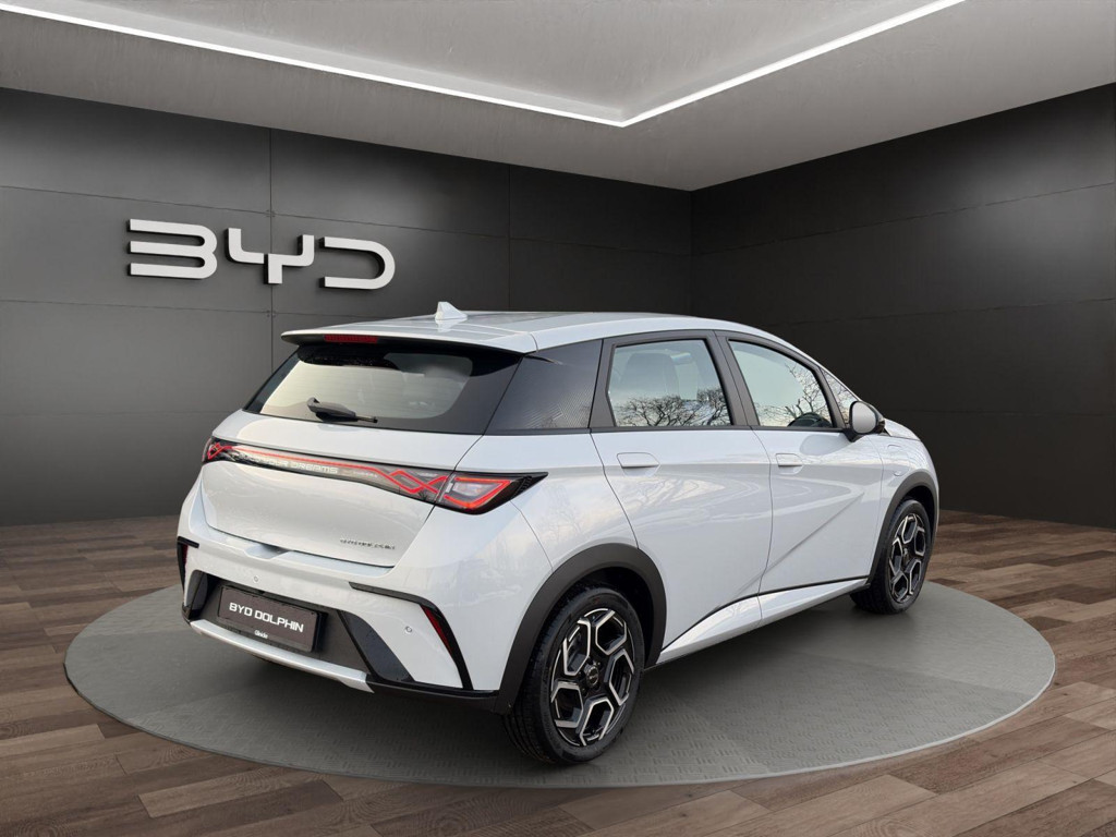 BYD Dolphin