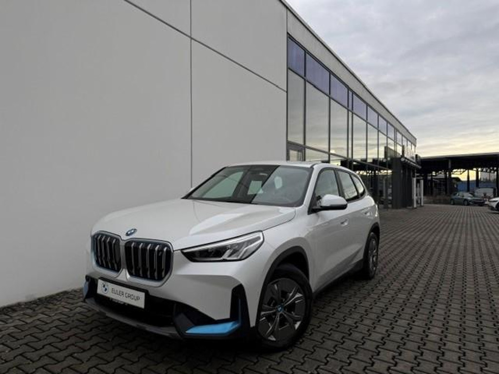 BMW iX1 xDrive