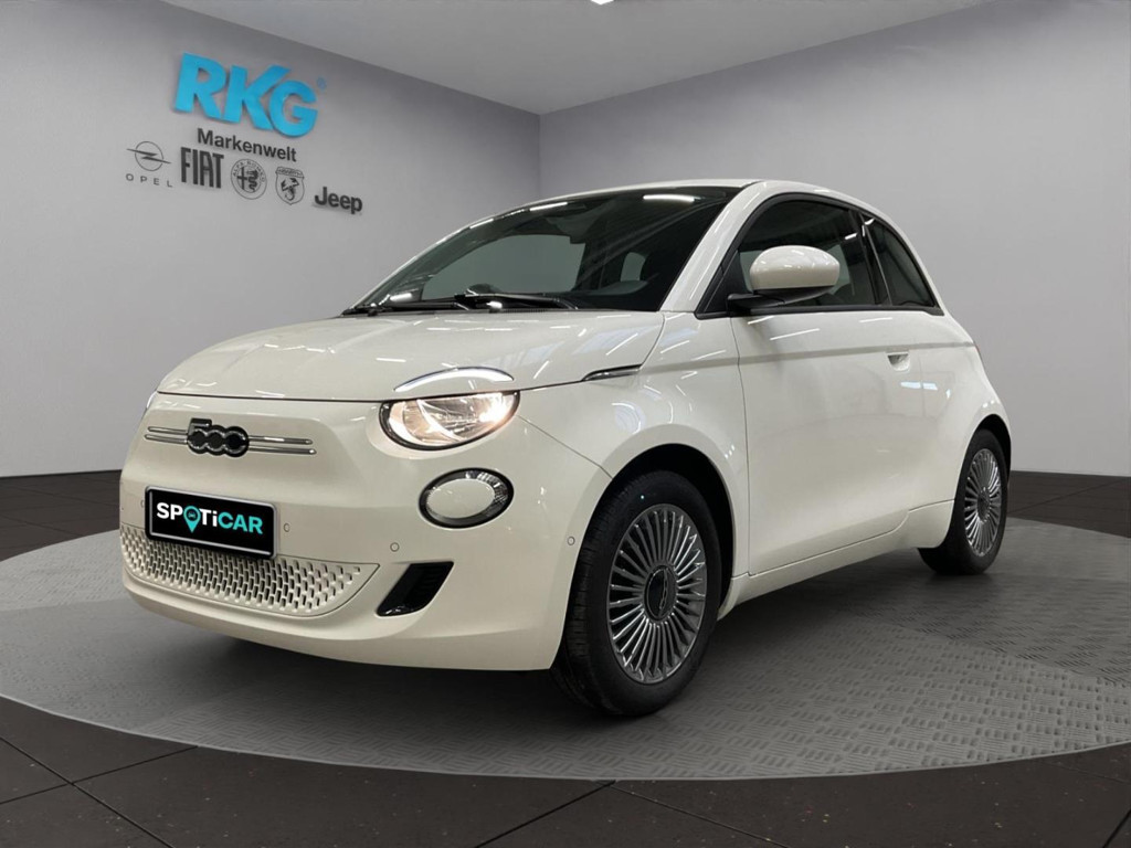 Fiat 500e PDC/Kamera/Armlehne/Sitzheizung/CarPlay