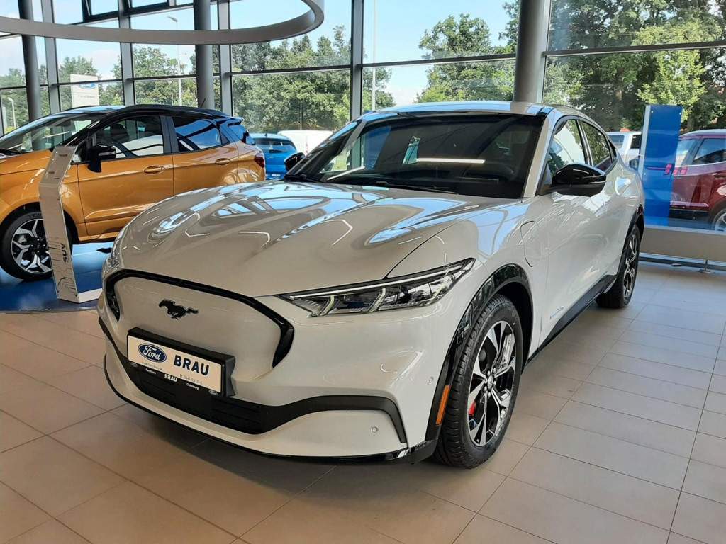 Ford Mustang Mach-E AWD 75 kWh