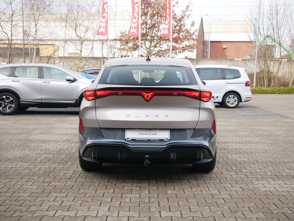 Cupra Tavascan