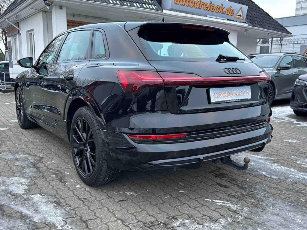 Audi e-tron S-Line 55