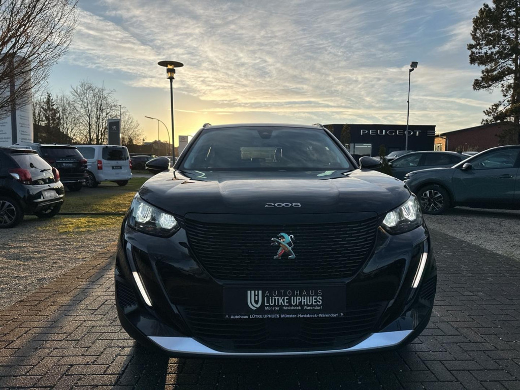 Peugeot e-2008