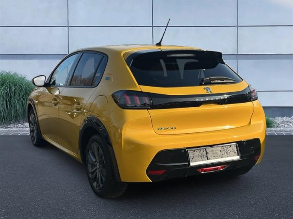 Peugeot e-208