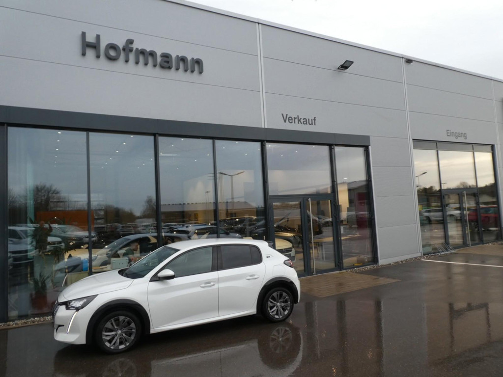 Peugeot e-208 Allure Pack