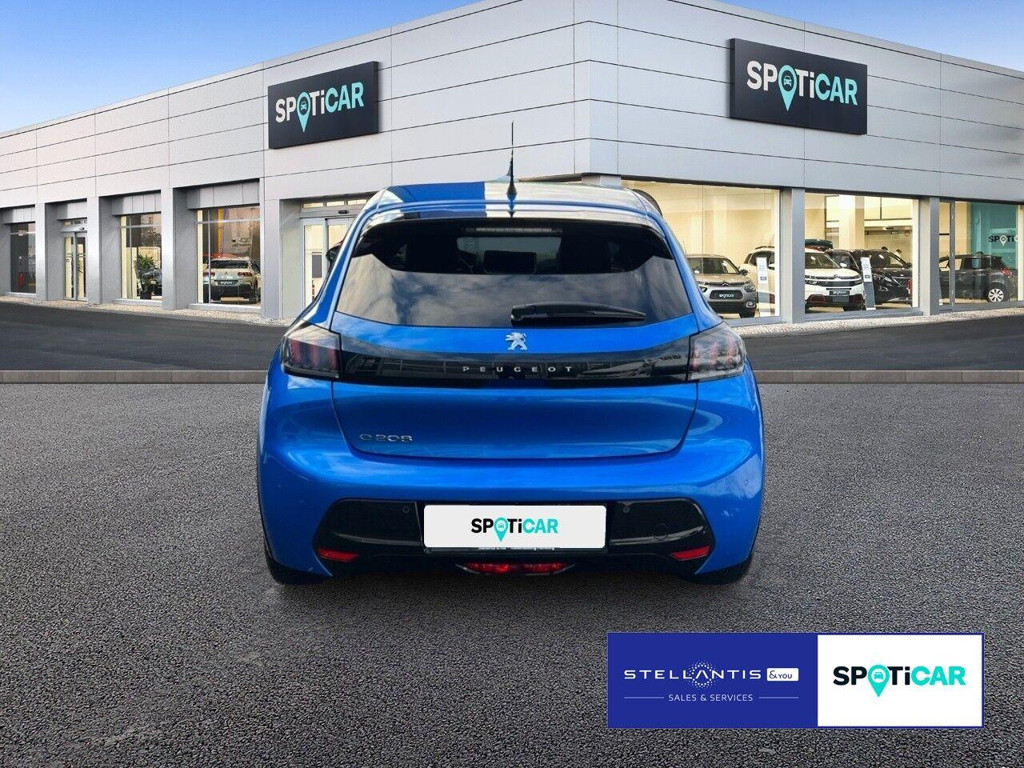 Peugeot e-208