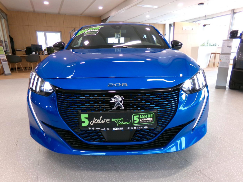 Peugeot e-208
