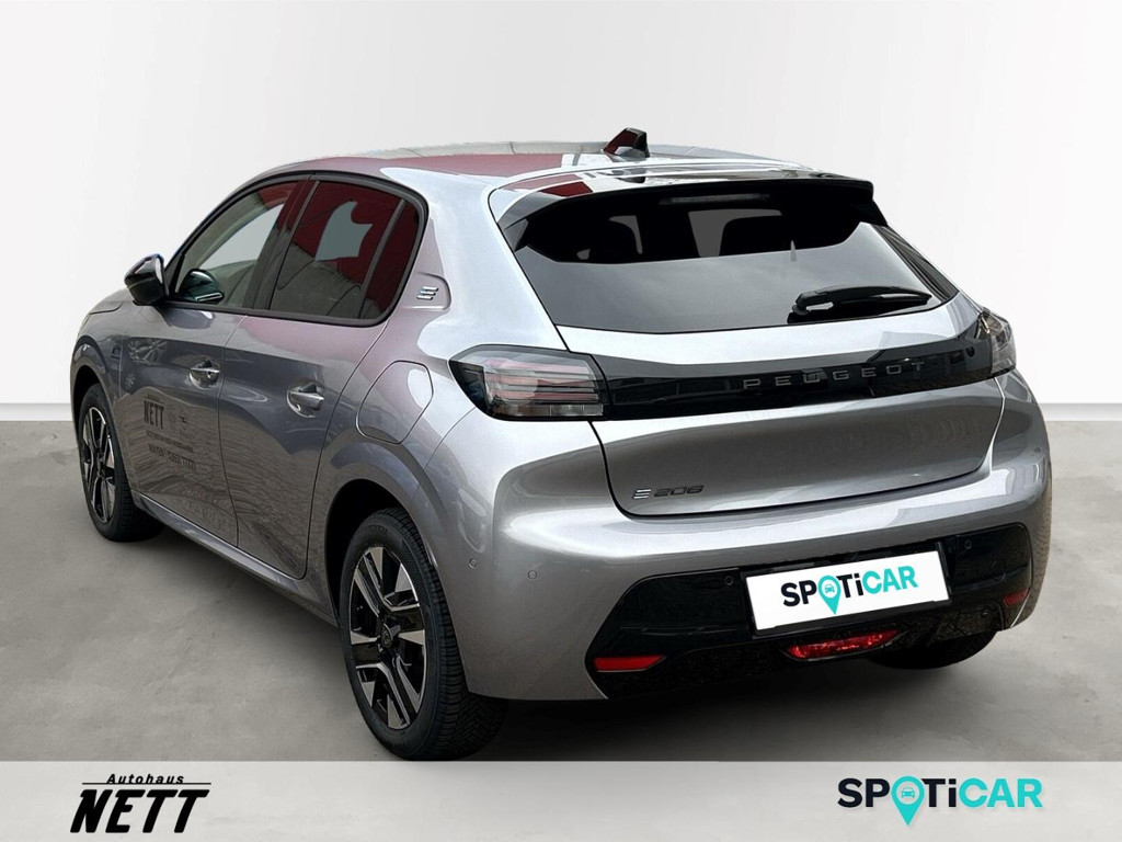 Peugeot e-208