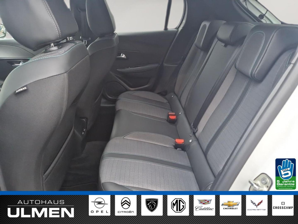 Peugeot e-208 Allure Pack