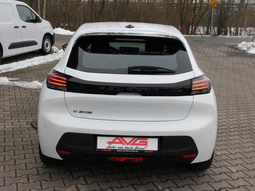 Peugeot e-208 Style