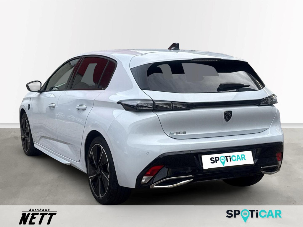 Peugeot e-308