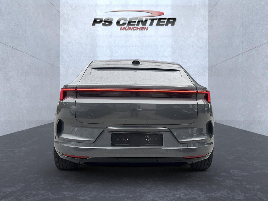 Polestar 4