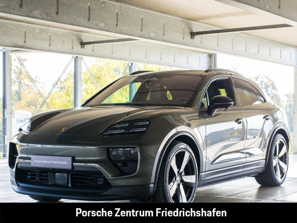 Porsche Macan 4