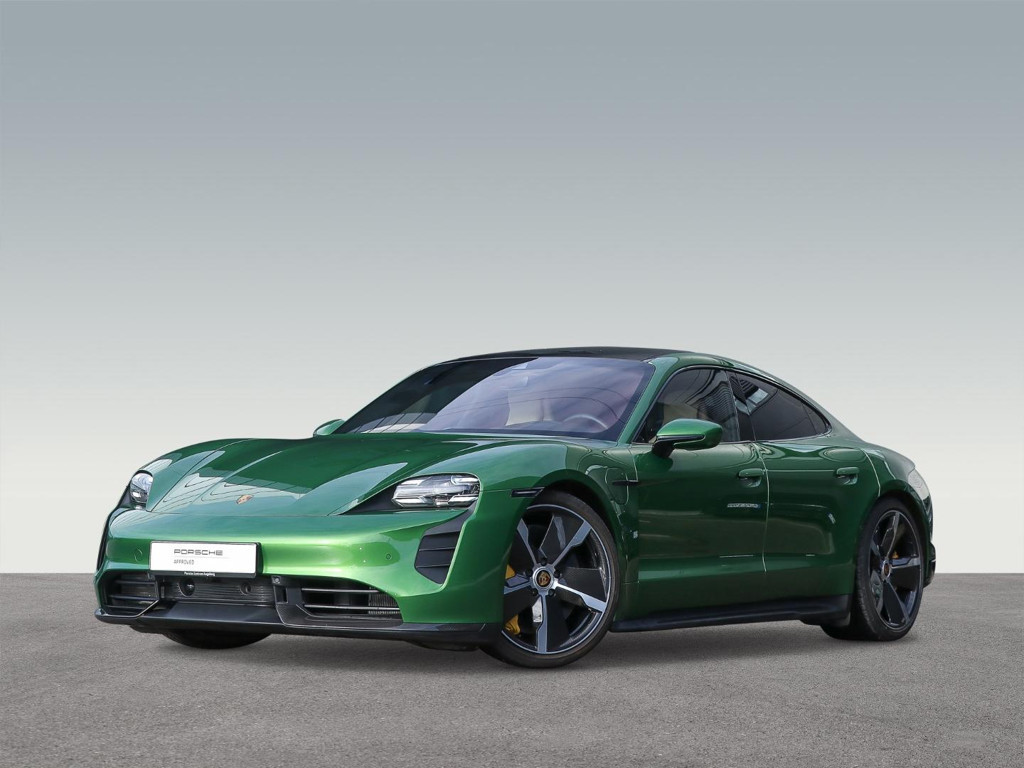 Porsche Taycan S Turbo