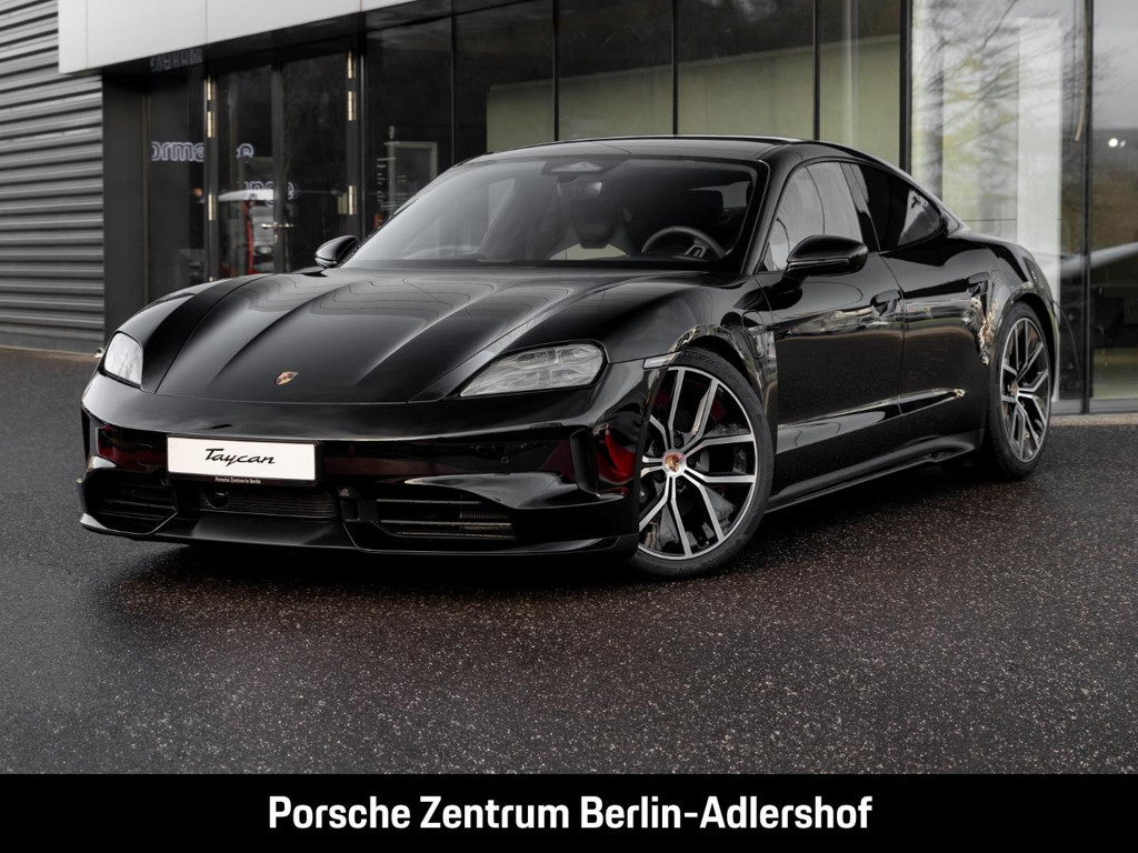 Porsche Taycan Black Edition 4