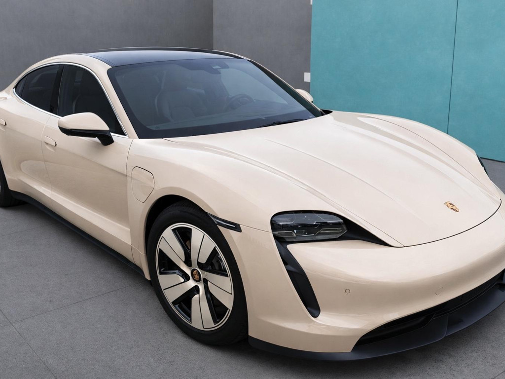 Porsche Taycan 4S