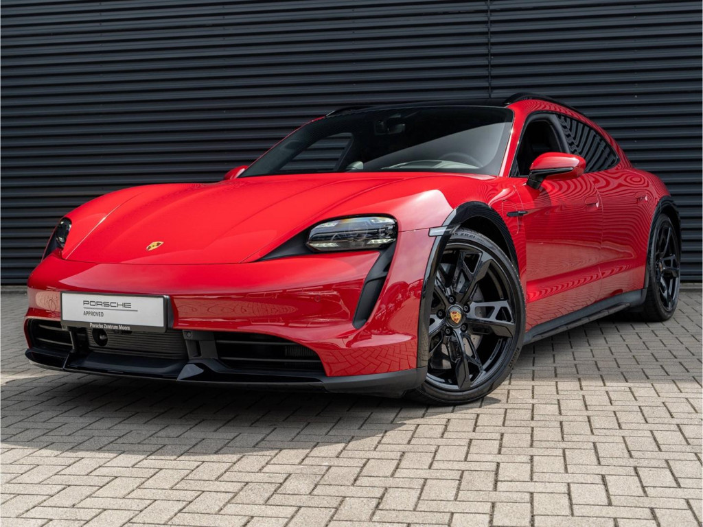 Porsche Taycan S Turbo Cross Turismo