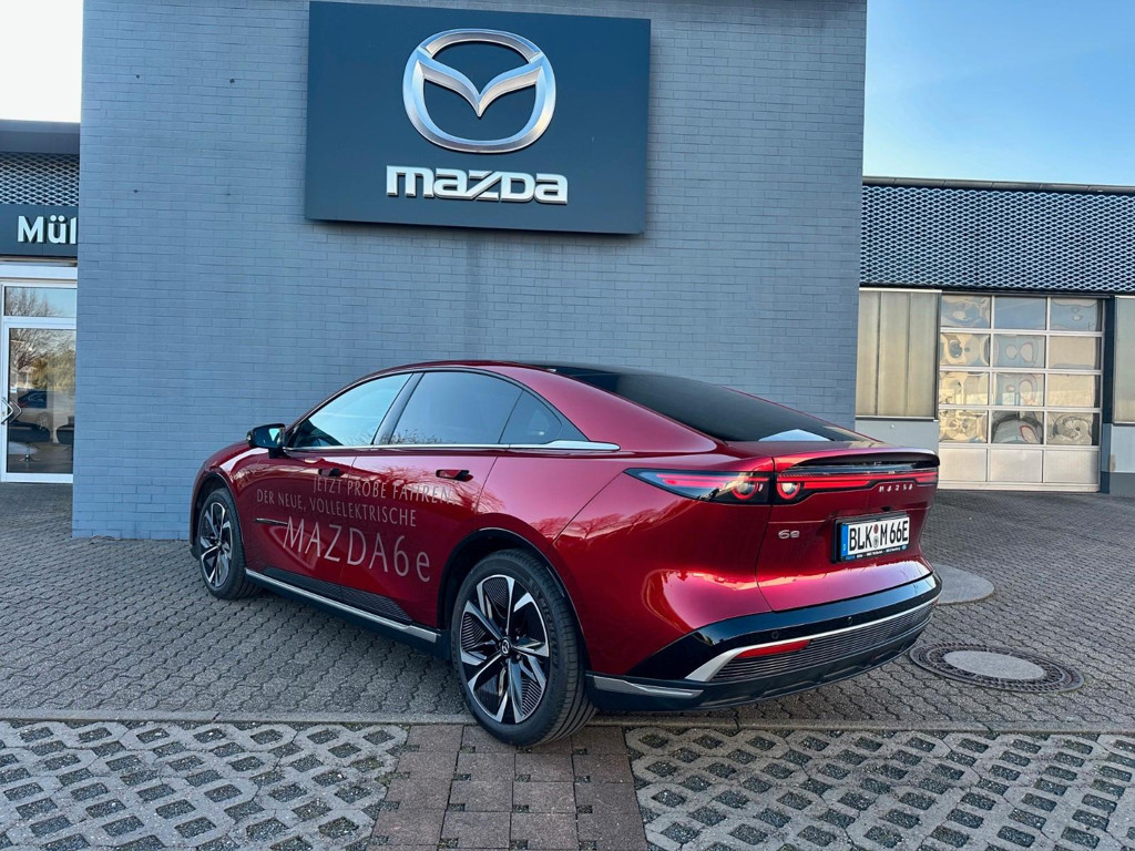Mazda 6e