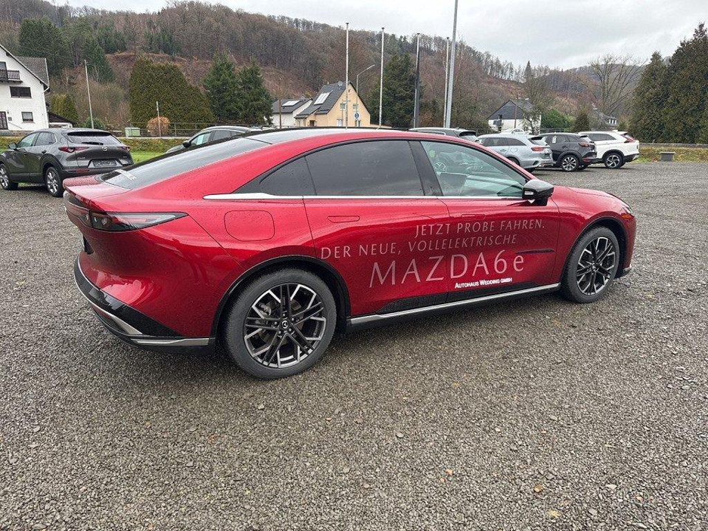 Mazda 6e