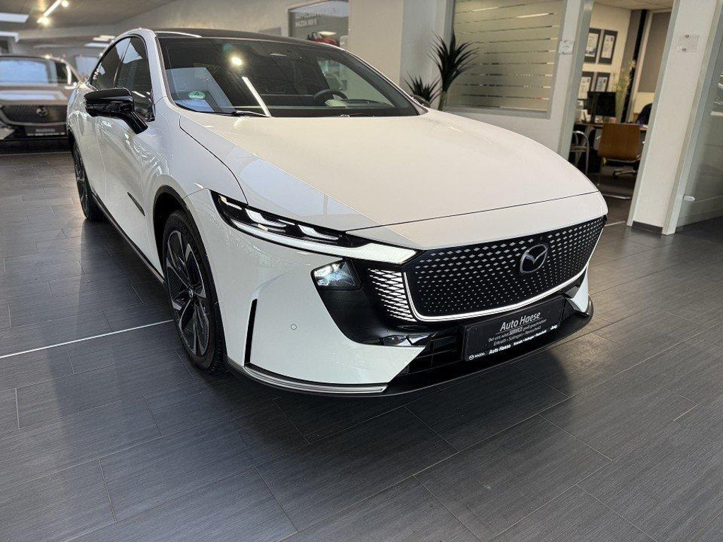 Mazda 6e Takumi Long range