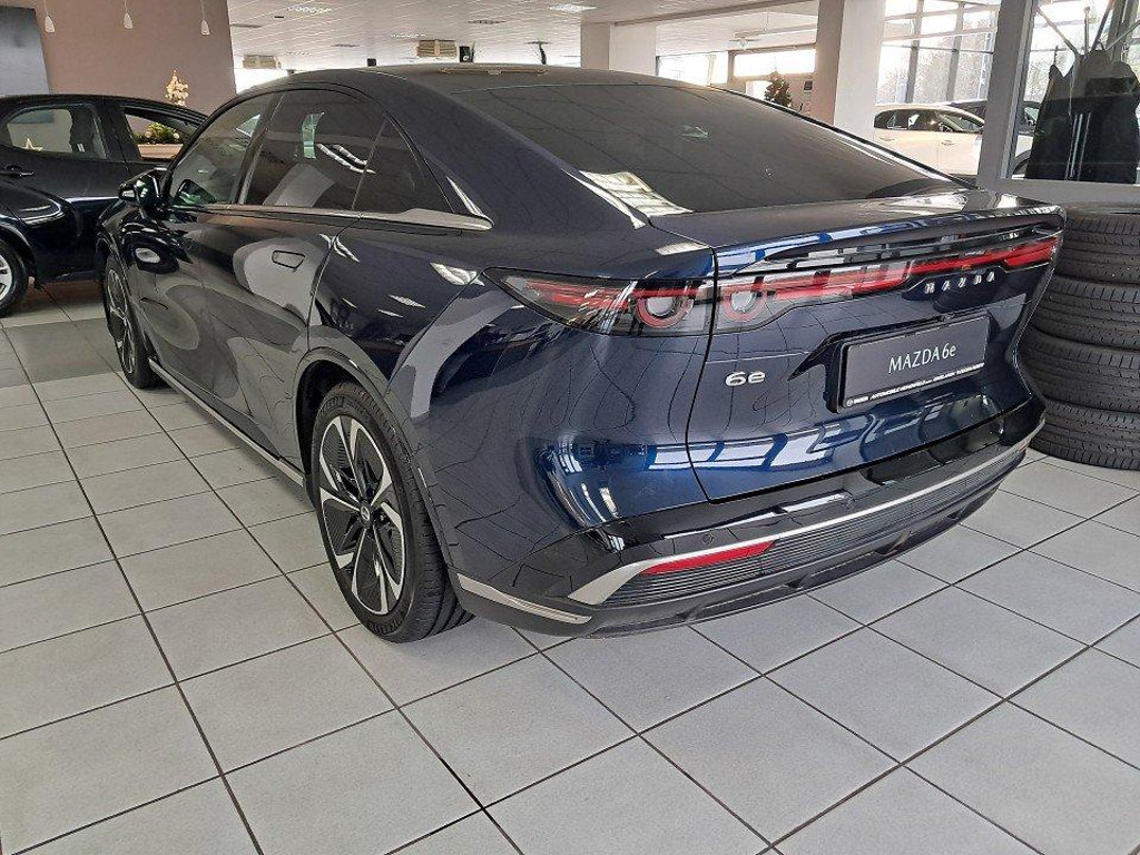 Mazda 6e