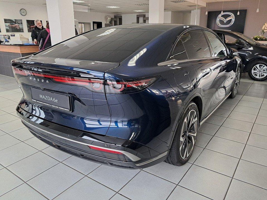 Mazda 6e