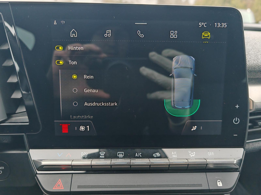 Renault Megane E-Tech