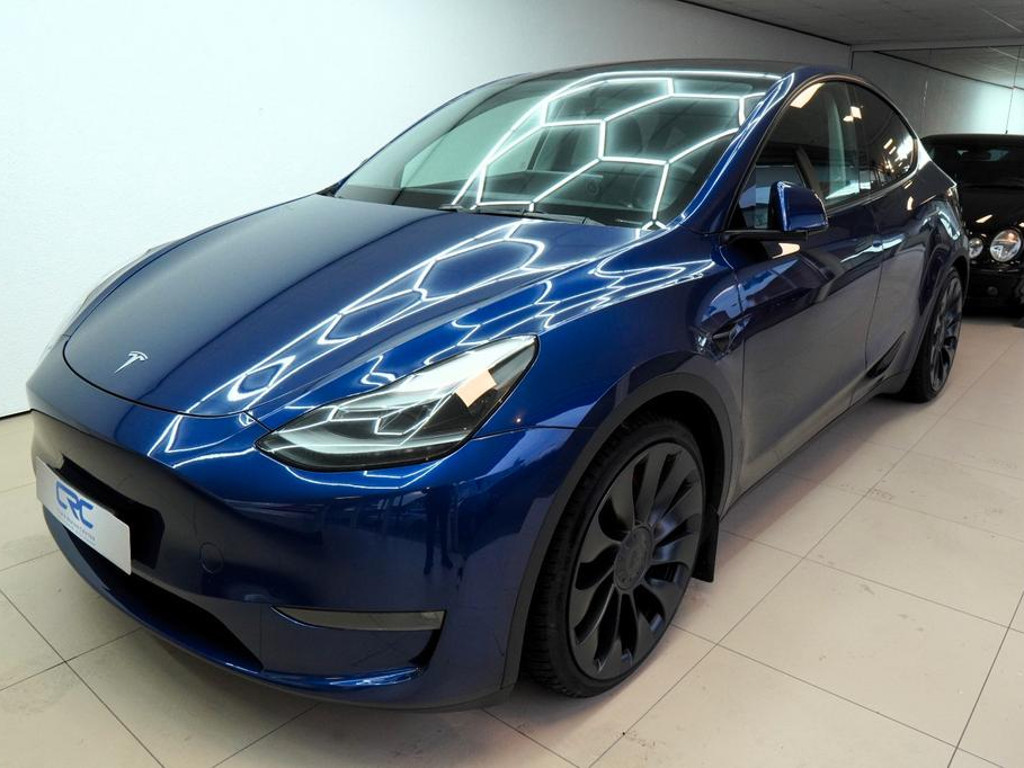 Tesla Model Y Performance Dual Motor AWD