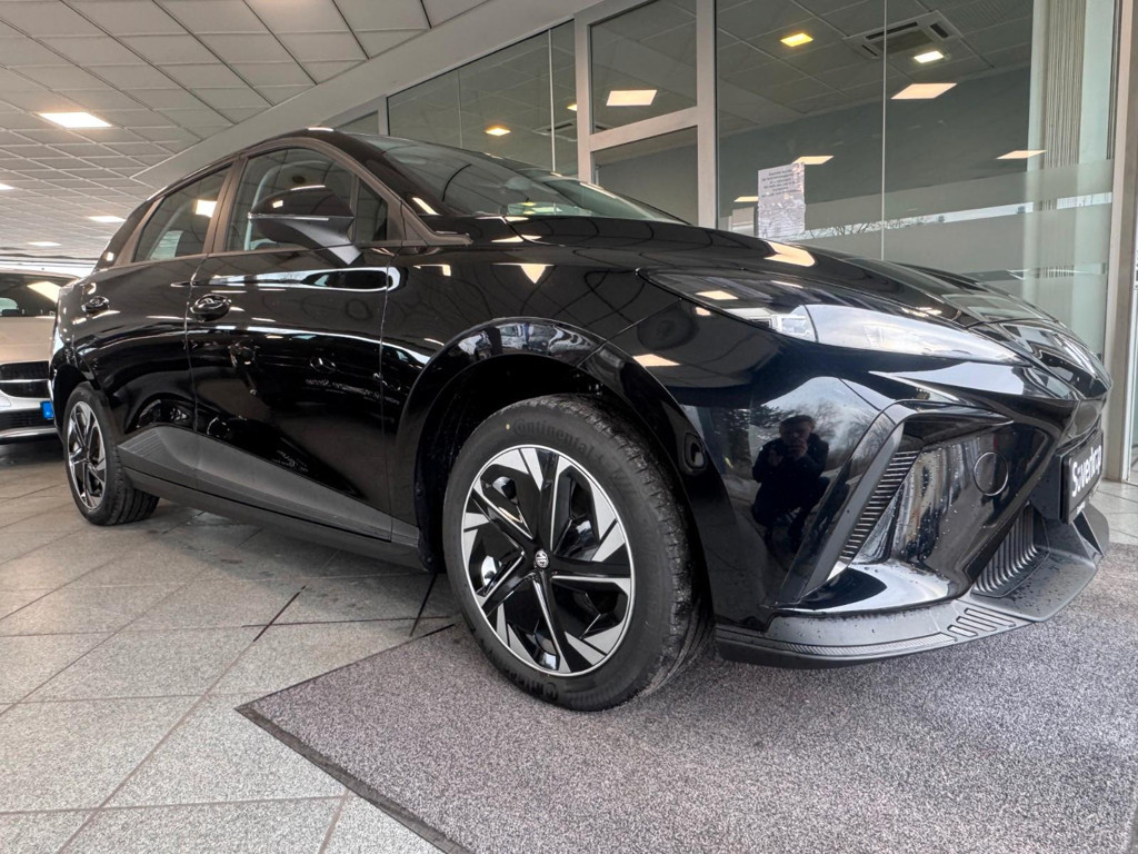 MG MG4 4 ***Vorführwagen***