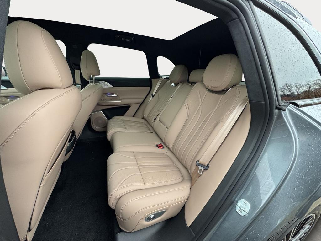 Xpeng G9
