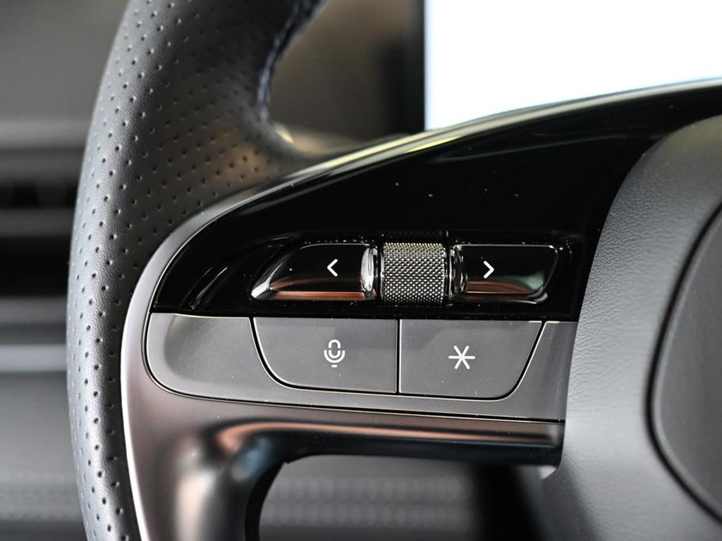 Xpeng G9