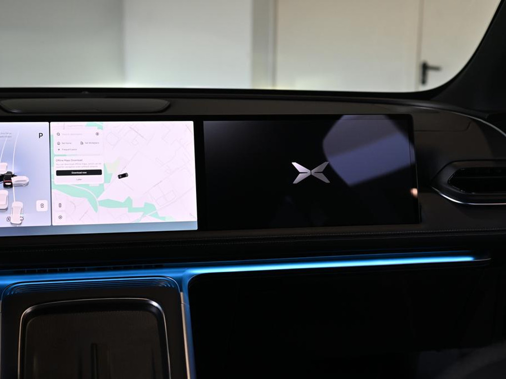 Xpeng G9