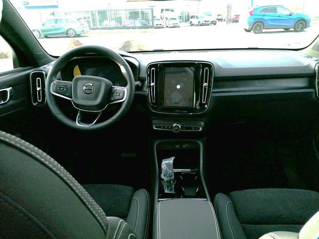 Volvo C40