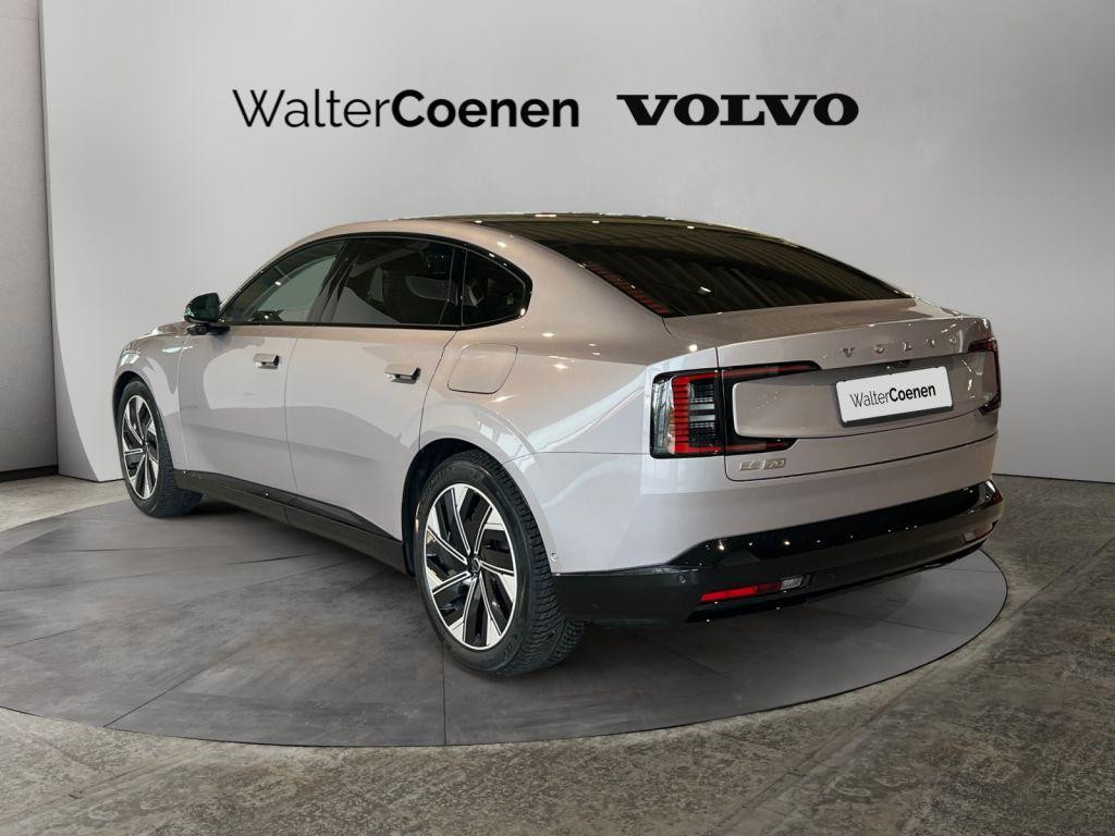 Volvo ES90