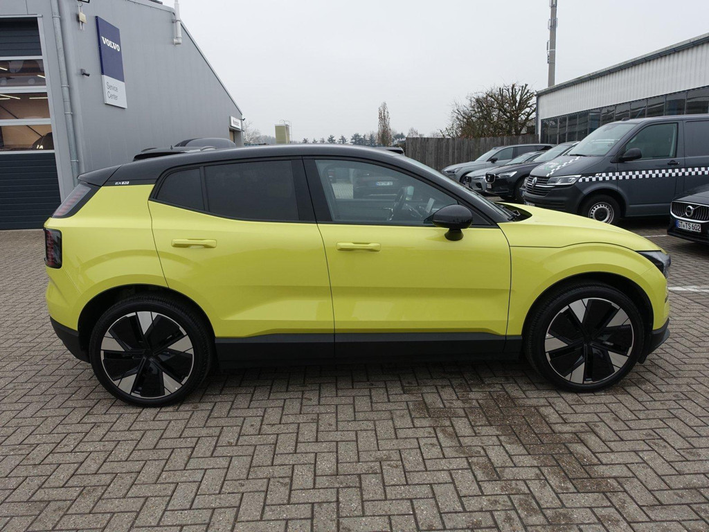 Volvo EX30