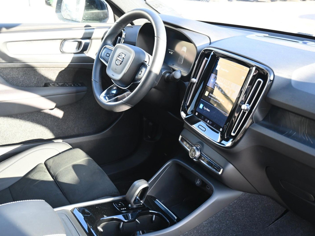 Volvo C40