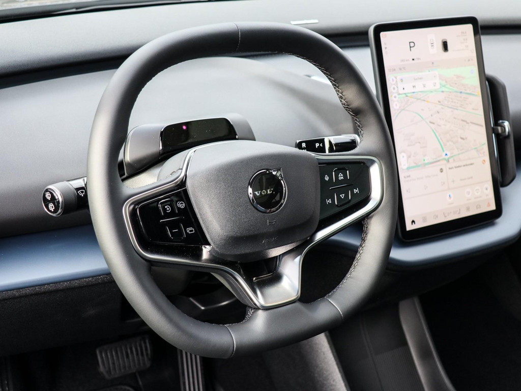 Volvo EX30