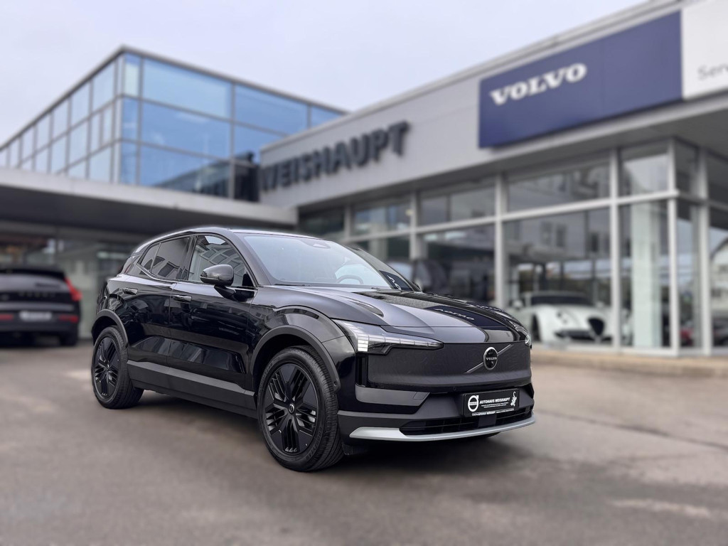 Volvo EX30 Twin motor Ultra