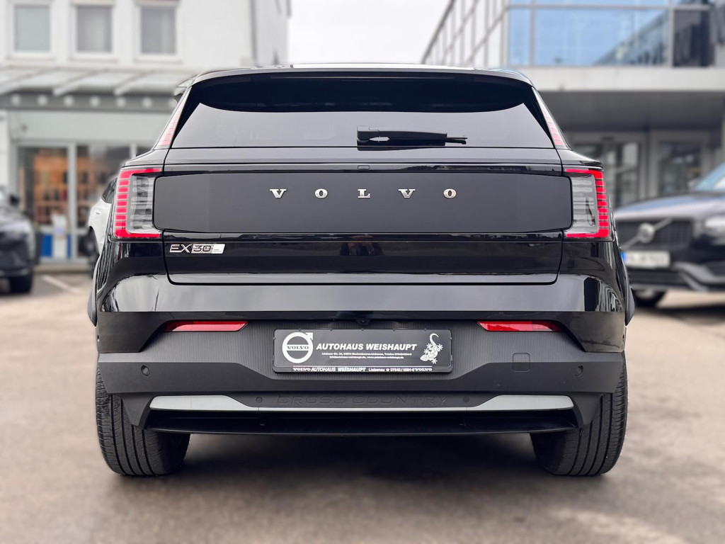 Volvo EX30