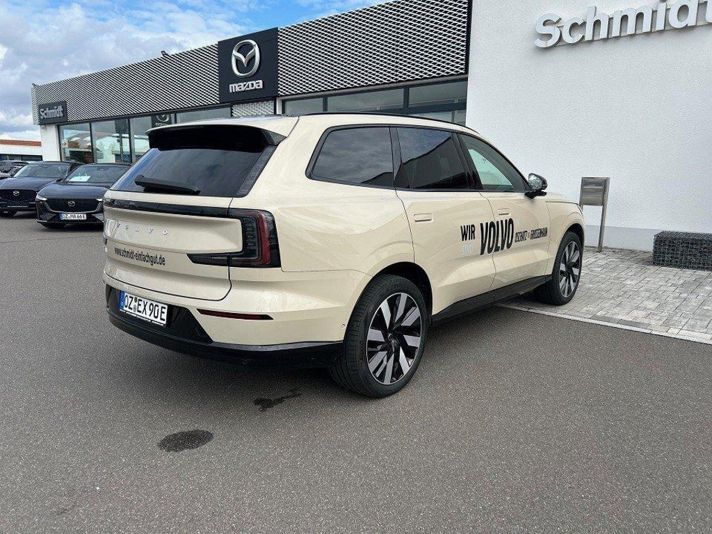 Volvo EX90 Performance Twin motor Ultra