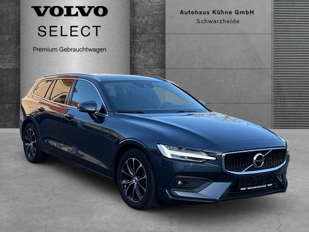 Volvo V60 Momentum