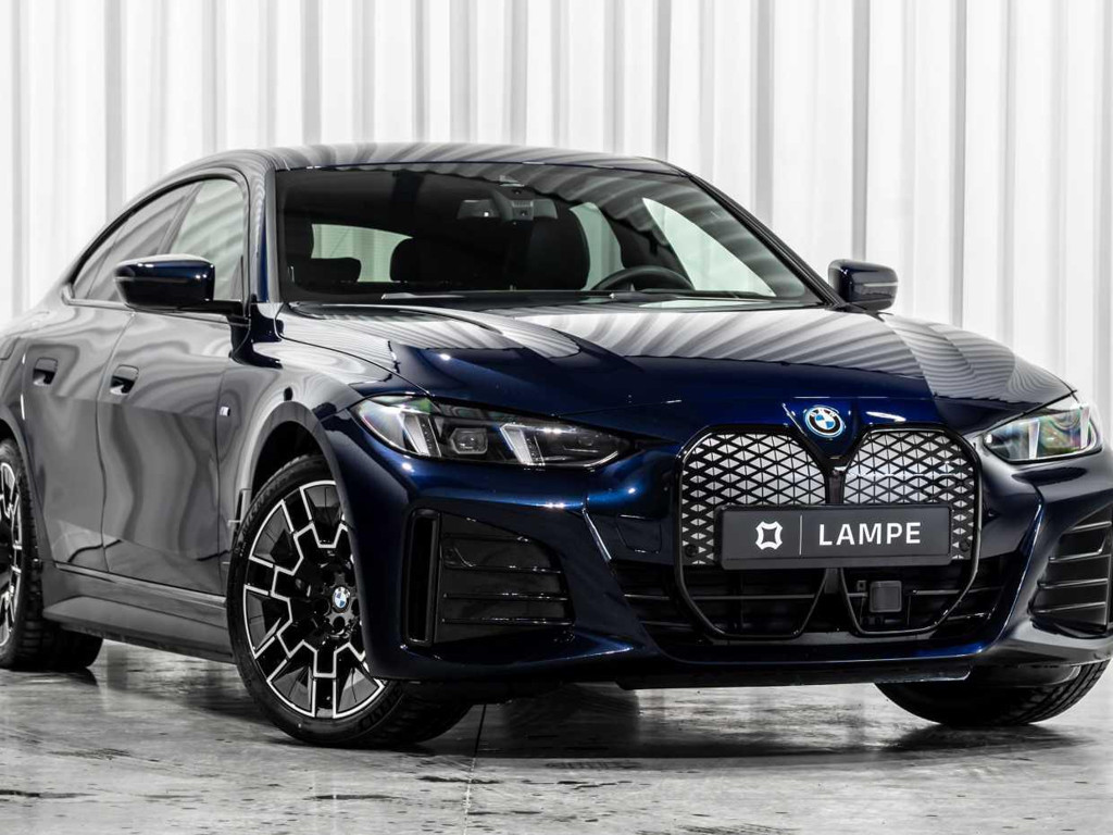 BMW i4 Coupé Gran Coupé Sedan eDrive40