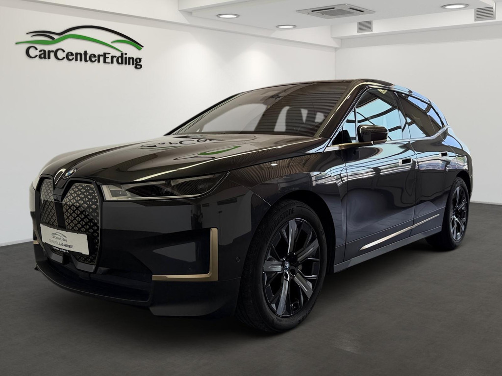 BMW iX 40xDrive*Laser*ACC*360*PanoSkyLounge*H&K*HUD