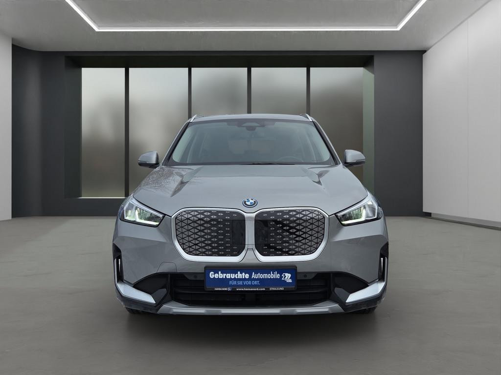 BMW iX1 eDrive20